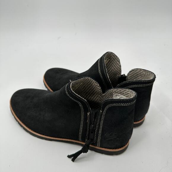 Woolrich Black Suede Wool Lined Zip Lug Booties Outdoor // 10 - Picture 7 of 8